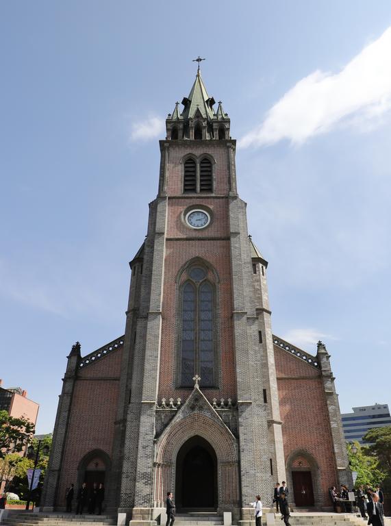 Philstay Myeongdong Station Сеул Экстерьер фото